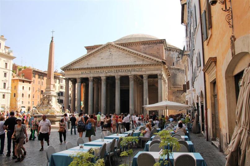 Kurztrip Rom: Der Tempel Pantheon steht mitten in der Altstadt