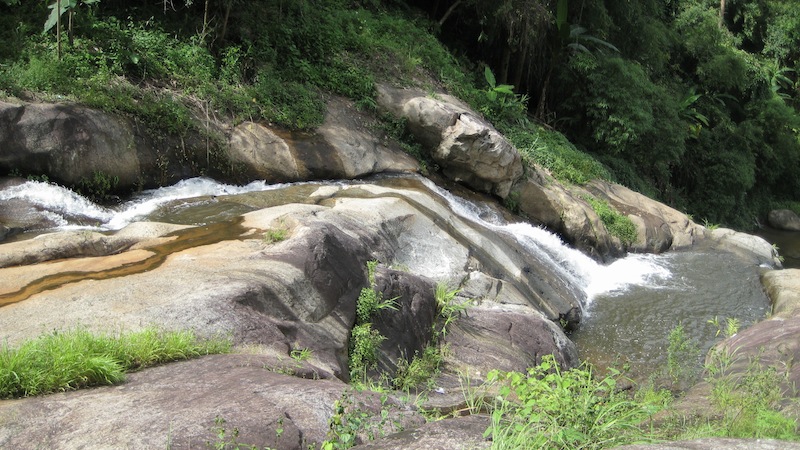 Wasserfall Mo Paeng