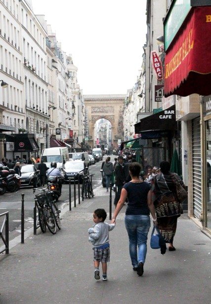 Low Budget Viertel in Paris: 10. Arr. am Canal Saint Martin