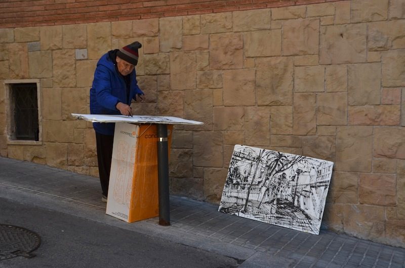 Ein Maler in Barcelonas Gassen