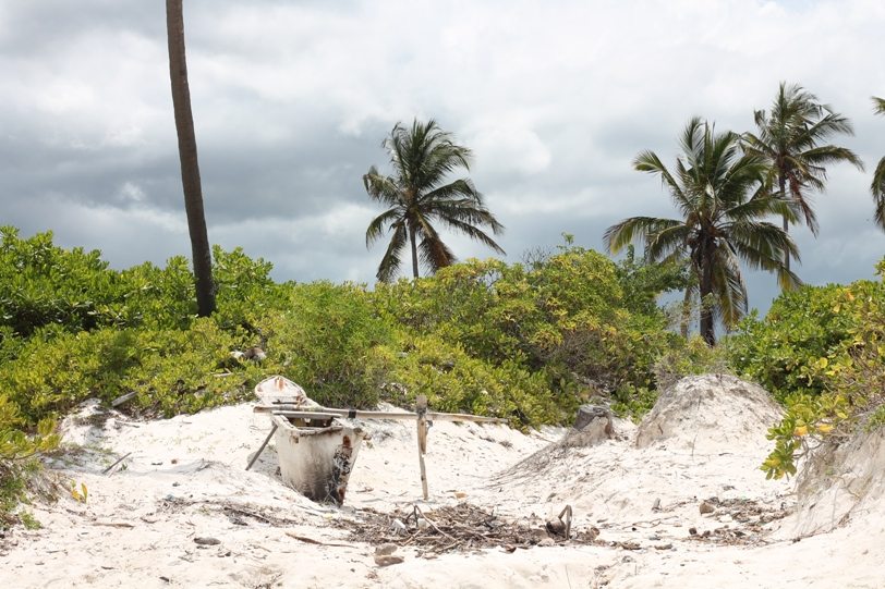 Authentisches Matemwe: weißer Puderzucker-Strand auf Sansibar