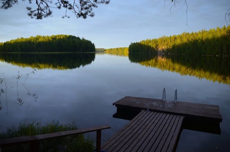 Schmacht...Sonnenuntergang am Ferienhaus in Finnland direkt am See