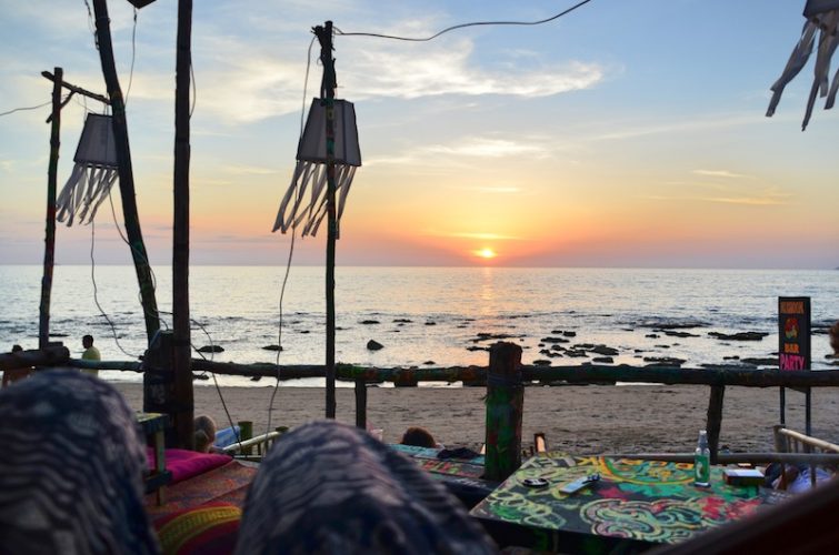 Ein Paradies fuer Backpacker: der Klong Khong Beach