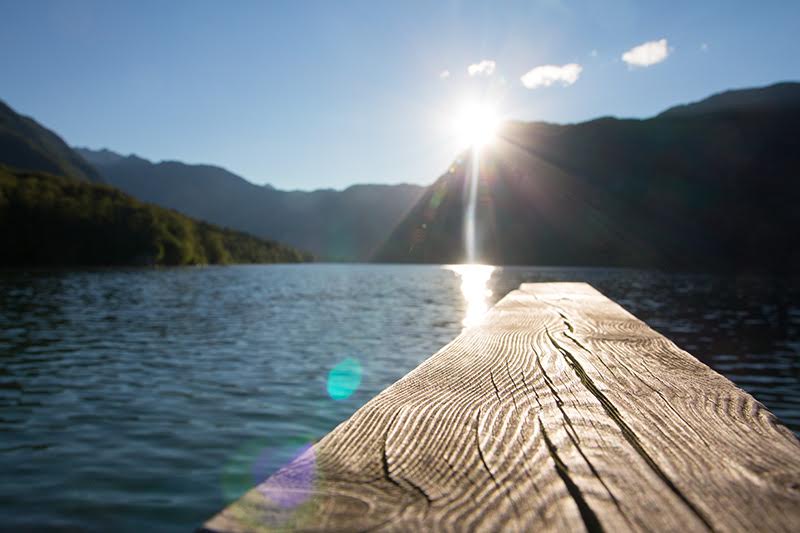 Sonnenschein am See in Bohinj