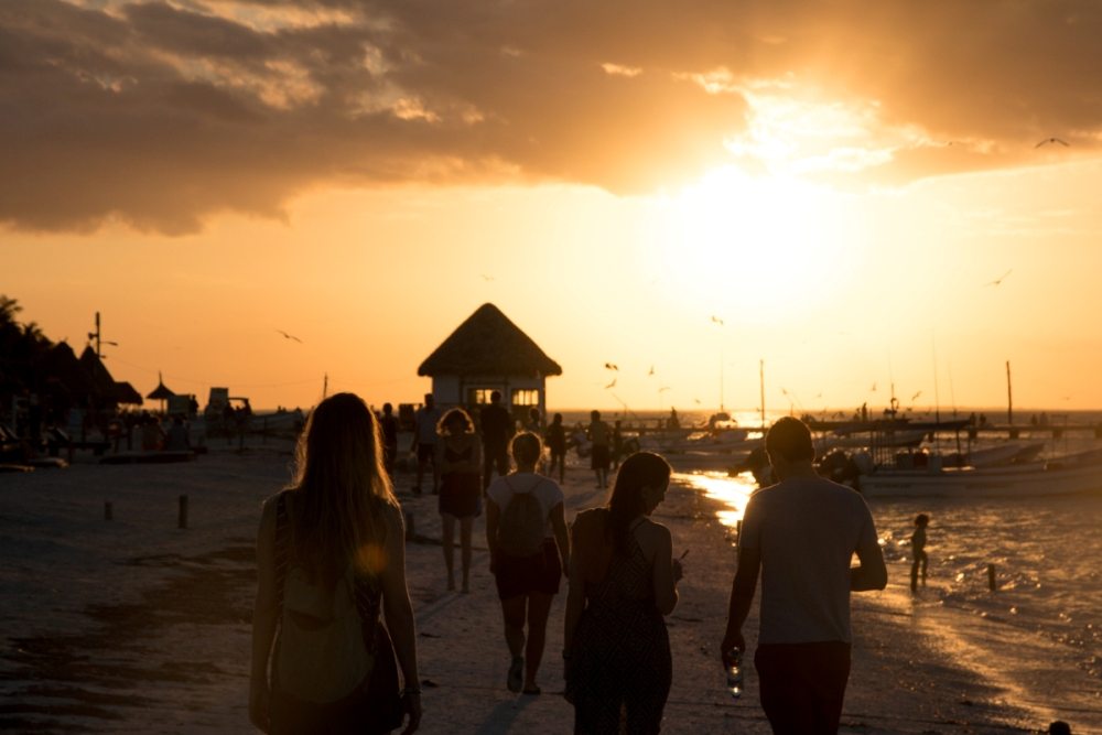 Glücklich werden - Sonnenuntergänge auf der Isla Holbox in Mexiko