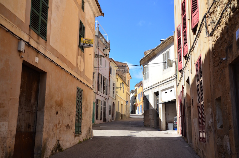 Der Wochenmarkt in Arta findet dienstags statt