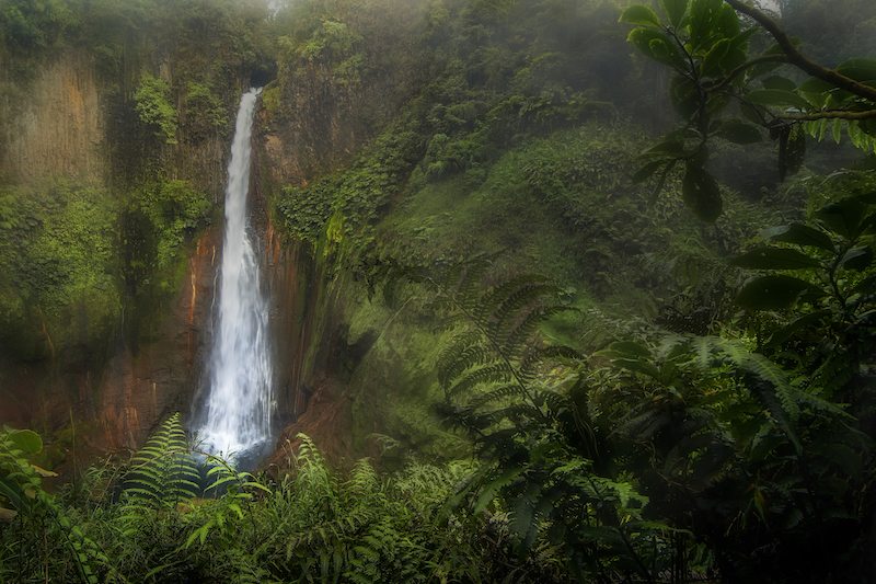 Eine der Costa Rica Empfehlungen für den Norden: Der Catarata del Toro