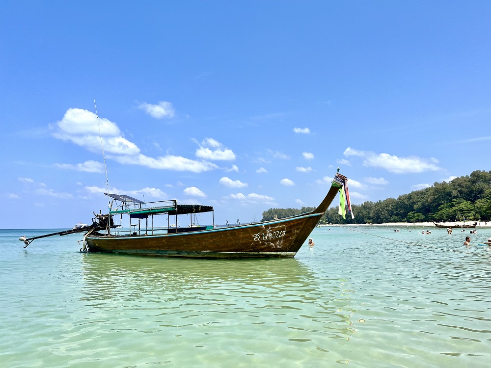 Naiyang Beach - einer der schönsten Strände Thailands